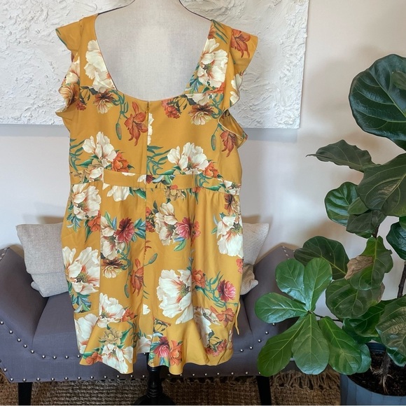 City Chic Floral Golden Dress Short Sleeve Ruffle Sz XXL NWT - Picture 3 of 9